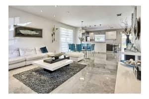 5863 Nw 111th Ave Doral, FL 33178 - MLS#A11946756