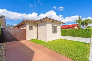 8781 Nw 148th Ter Miami Lakes, FL 33018 - MLS#A11946766