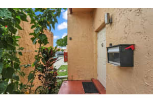 6 Spinning Wheel Ln #6, Tamarac, FL 33319, - MLS#A11946782