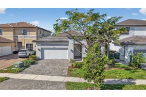 4398 Sw 173rd Ave A Miramar, FL 33029 - MLS#A11946811
