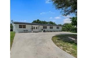 10351 Sw 49th St Main Miami, FL 33165 - MLS#A11946816