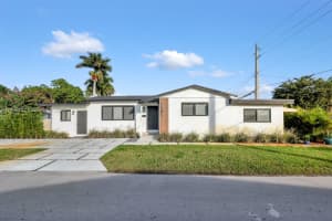 1201 N 16th Ave Hollywood, FL 33020 - MLS#A11946822