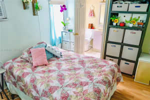 12405 SW 5th St, Davie, FL 33325, - MLS#A11946844