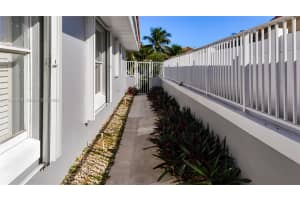 2811 Ne 57th St Fort Lauderdale, FL 33308 - MLS#A11946853