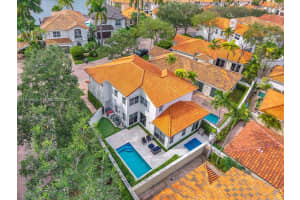 1469 Shoreline Way Hollywood, FL 33019 - MLS#A11946865