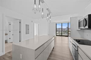 101 Diplomat Pkwy 0804 Hallandale Beach, FL 33009 - MLS#A11946881