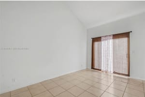 5510 Nw 24th St Lauderhill, FL 33313 - MLS#A11946903