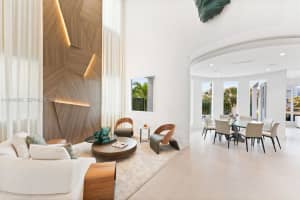 10561 Nw 67th Ter Doral, FL 33178 - MLS#A11946906