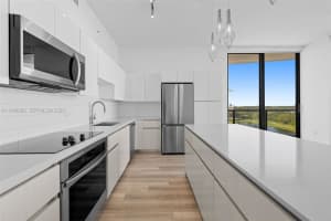 101 Diplomat Pkwy 0701 Hallandale Beach, FL 33009 - MLS#A11946926