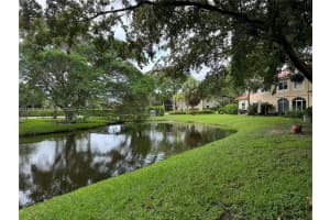 549 Racquet Club Rd 32 Weston, FL 33326 - MLS#A11946952