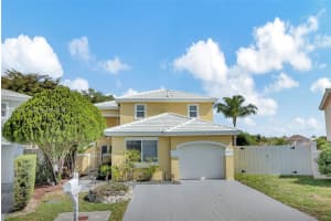 15481 Sw 47th Ter 15481 Miami, FL 33185 - MLS#A11946977