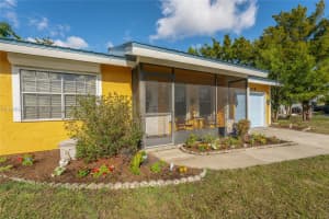 2028 Schooner Dr La Belle, FL 33935 - MLS#A11946992