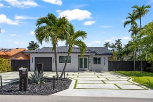 9725 Nw 28th Ter Doral, FL 33172 - MLS#A11947020