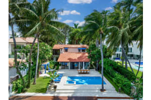 56 S Hibiscus Dr Miami Beach, FL 33139 - MLS#A11947022