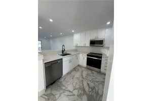 4100 N 58th Ave 211 Hollywood, FL 33021 - MLS#A11947043