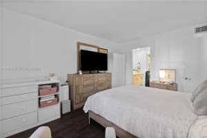 8075 Sw 107th Ave 221 Miami, FL 33173 - MLS#A11947049