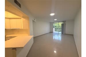 8323 Lake Dr 406 Doral, FL 33166 - Off Market