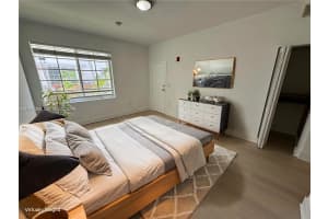 1000 Meridian Ave APT 17, Miami Beach, FL 33139, - MLS#A11947097