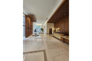 1060 Brickell Ave 1917 Miami, FL 33131 - MLS#A11947098