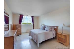 210 Seaview Dr 607 Key Biscayne, FL 33149 - MLS#A11947123