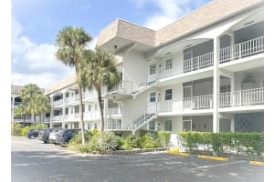 581 Blue Heron Dr 302-b Hallandale Beach, FL 33009 - MLS#A11947149