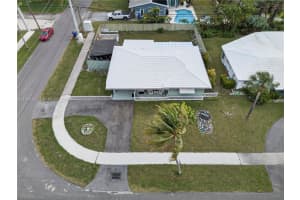 150 Se 5th Ct Pompano Beach, FL 33060 - MLS#A11947151