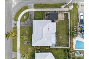 150 Se 5th Ct Pompano Beach, FL 33060 - MLS#A11947151