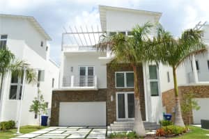 3375 Nw 82nd Ct Doral, FL 33122 - MLS#A11947170