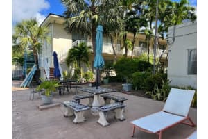 8420 Byron Ave 4 Miami Beach, FL 33141 - MLS#A11947207