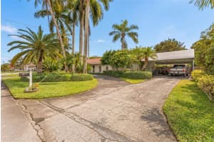 8200 Sw 185th Ter, Cutler Bay