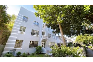 842 Meridian Ave 2c, Miami Beach