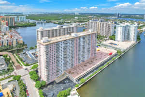 251 174th St 311 Sunny Isles Beach, FL 33160 - MLS#A11947280