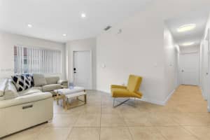 7475 Nw 167th Ter Hialeah, FL 33015 - MLS#A11947293