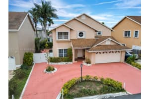 7833 Nw 192nd St Hialeah, FL 33015 - MLS#A11947330