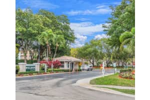 9560 Weldon Cir J105, Tamarac