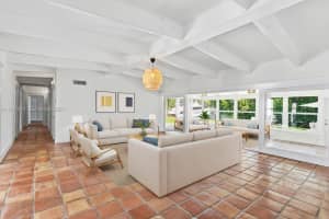 4 Harbor Pt Key Biscayne, FL 33149 - MLS#A11947414