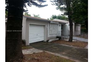 2447 Pierce St 1 Hollywood, FL 33020 - MLS#A11947427