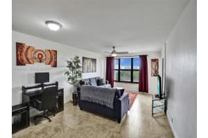 2304 S Cypress Bend Dr 712 Pompano Beach, FL 33069 - MLS#A11947431