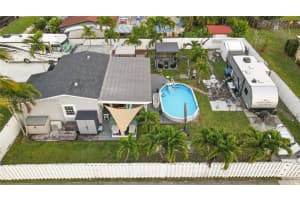 117 Sw 6th St Hallandale Beach, FL 33009 - MLS#A11947437