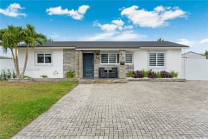 2810 Sw 123rd Ct Miami, FL 33175 - MLS#A11947440