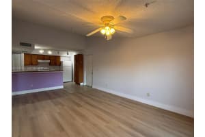 9907 Westwood Dr 21-2 Tamarac, FL 33321 - MLS#A11947442