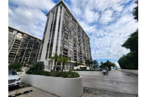 1925 Brickell Ave 1411 Miami, FL 33129 - MLS#A11947446