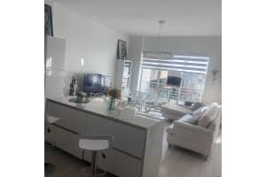 133 Ne 2nd Ave 208, Miami