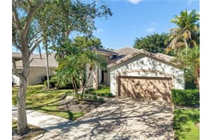 2633 Oakbrook Dr 2633 Weston, FL 33332 - MLS#A11947497