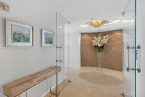 1331 Brickell Bay Dr 3811 Miami, FL 33131 - MLS#A11947506