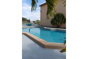 271 W Park Dr 1-7 Miami, FL 33172 - MLS#A11947508