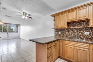 1750 W 56th St 210 Hialeah, FL 33012 - MLS#A11947510