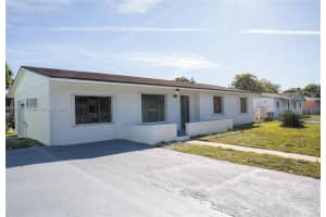 20025 Nw 32nd Ct Miami Gardens, FL 33056 - MLS#A11947517