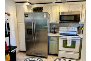 411 S Hollybrook Dr 105 Pembroke Pines, FL 33025 - MLS#A11947552