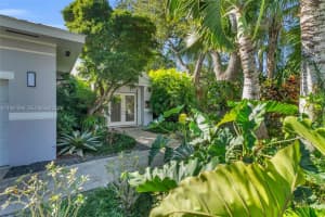 5794 Sw 76th Ter South Miami, FL 33143 - MLS#A11947596